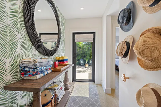 SoSo West Palm Beach Residence photo 17