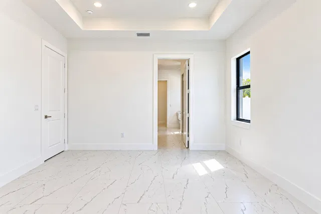 Residence photo 25