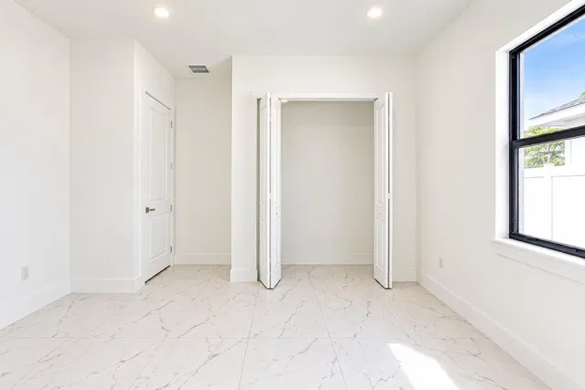 Residence photo 33