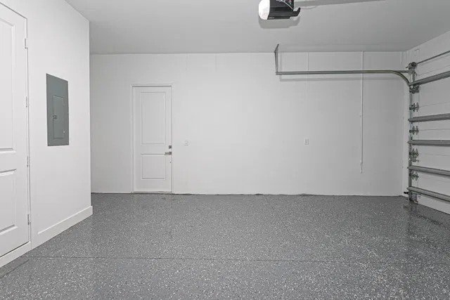 Residence photo 37