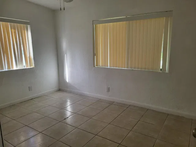  Residence photo 7