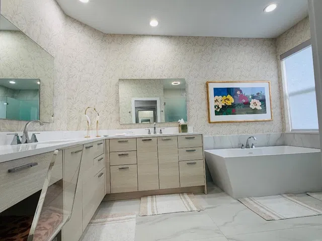 Residence photo 11
