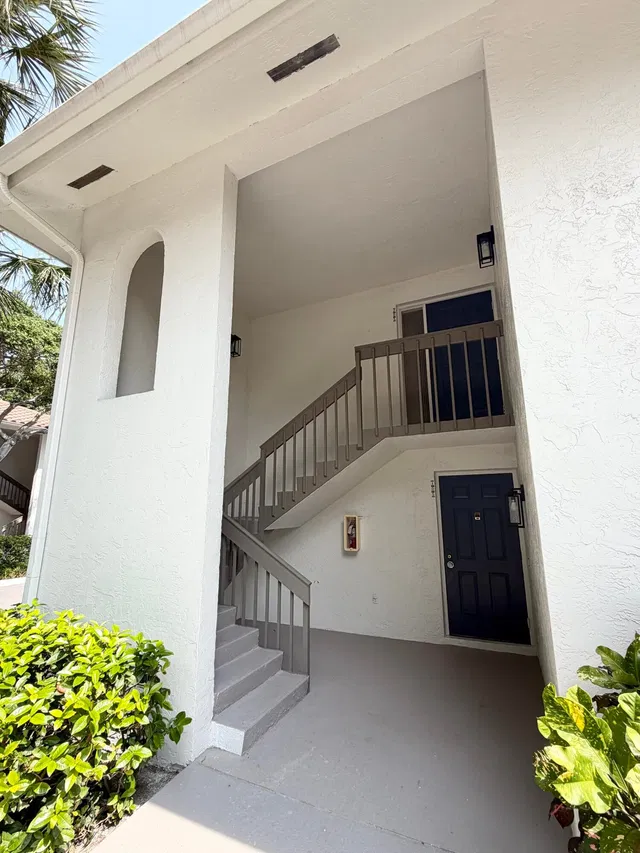  Unit 205 photo 7