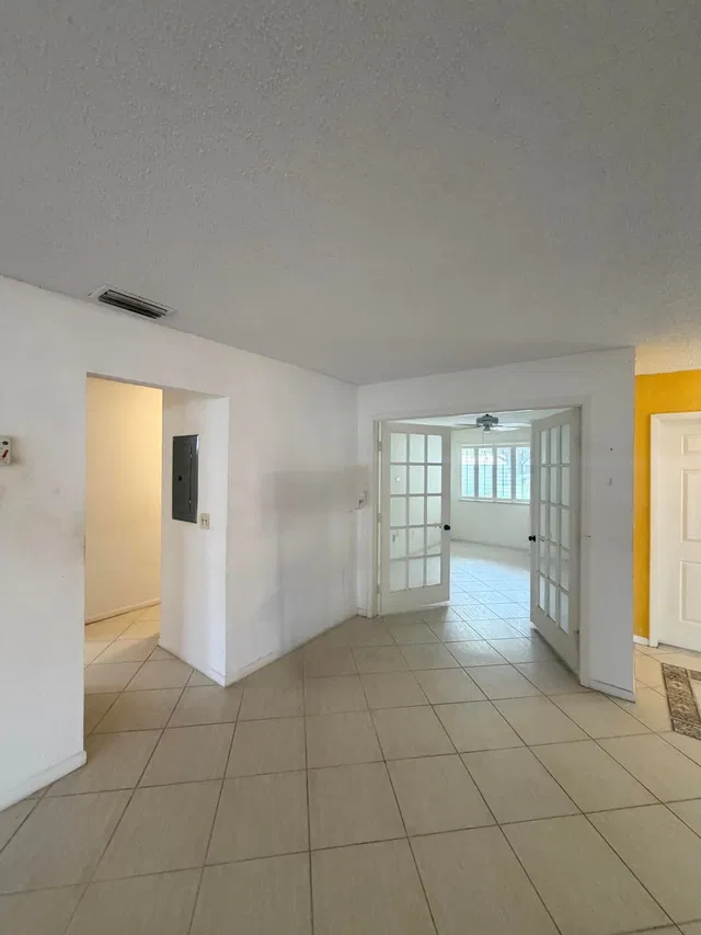  Unit 205 photo 18