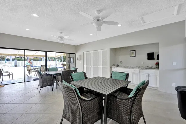  Unit 205 photo 32