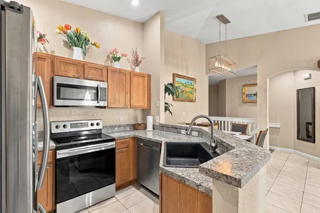 Unit 3266 photo 11