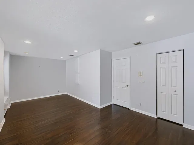 Residence photo 26