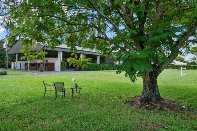 Residence photo 31