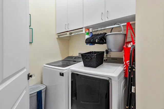 Residence photo 30