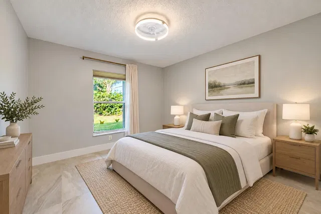 Residence photo 25