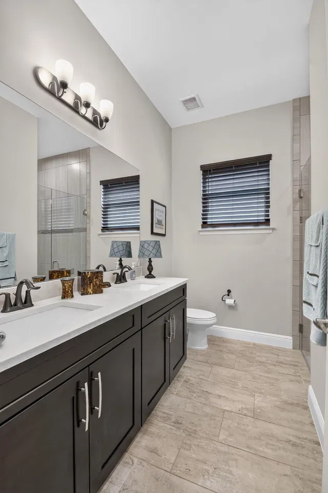 Residence photo 36