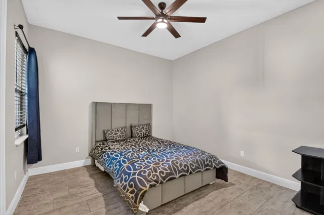 Residence photo 38