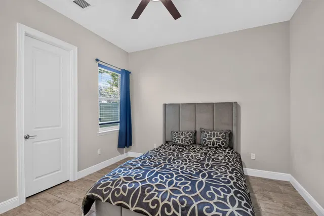 Residence photo 39