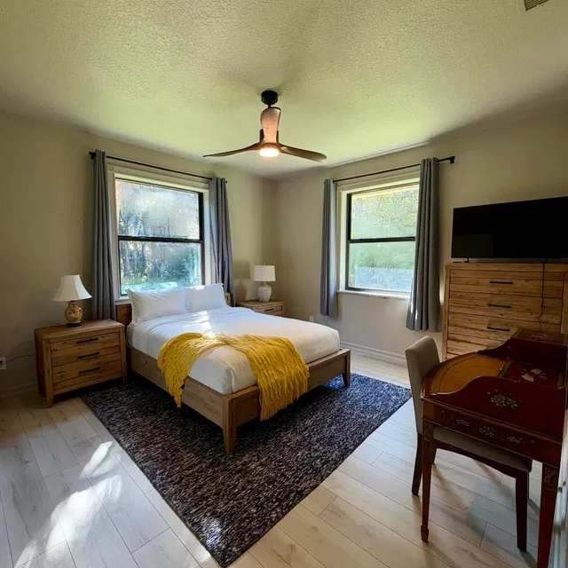 Residence photo 6