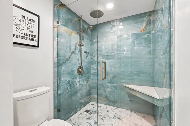 Unit 203 photo 9