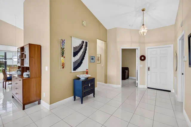 Unit 105 photo 3