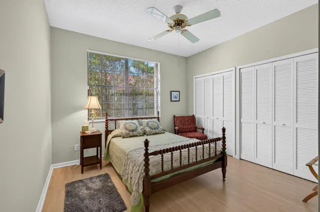 Unit 105 photo 32