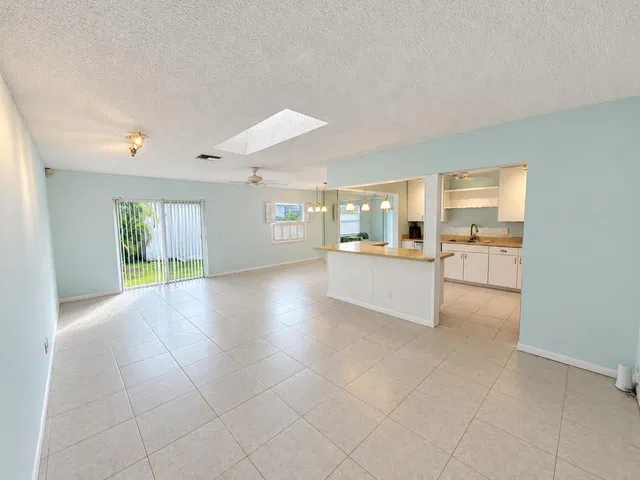 Residence photo 7
