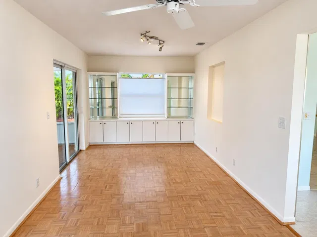 Residence photo 11