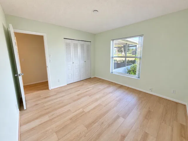 Residence photo 13
