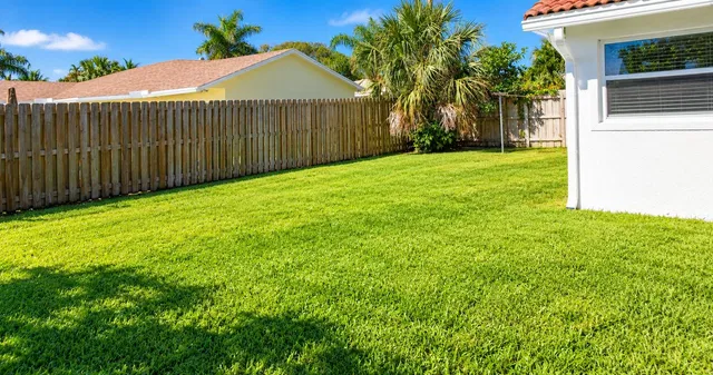 Residence photo 25