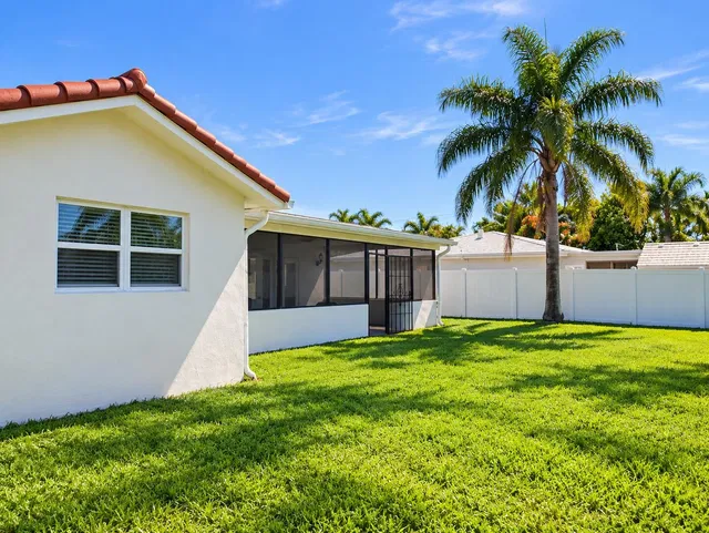 Residence photo 27