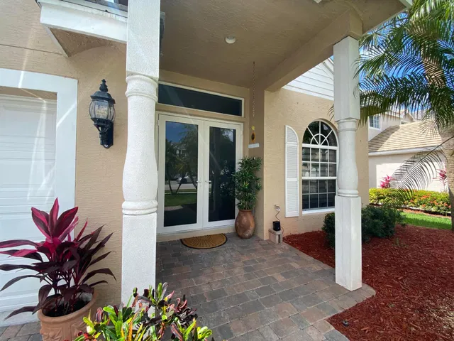 Residence photo 5
