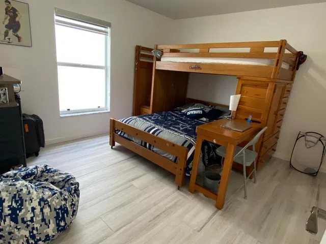 Residence photo 29