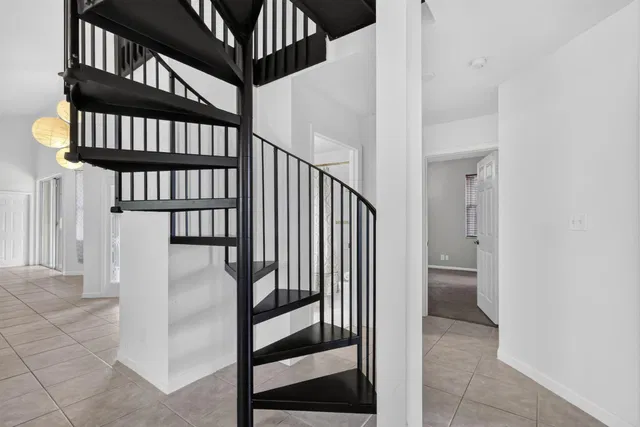 Residence photo 44
