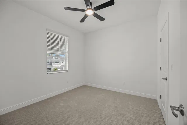 Residence photo 22
