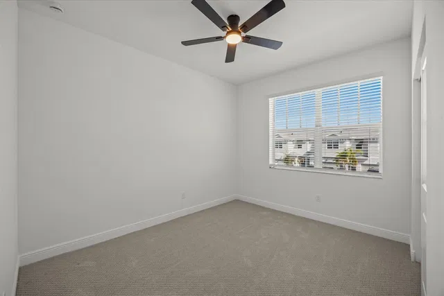 Residence photo 25