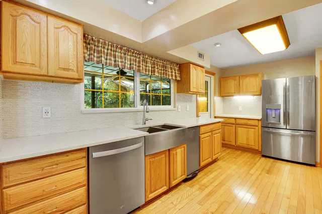 Residence photo 17
