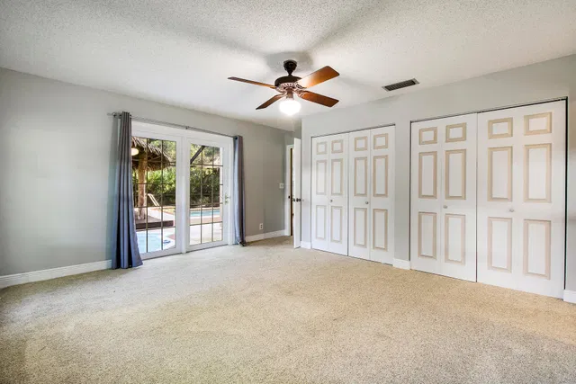 Residence photo 27