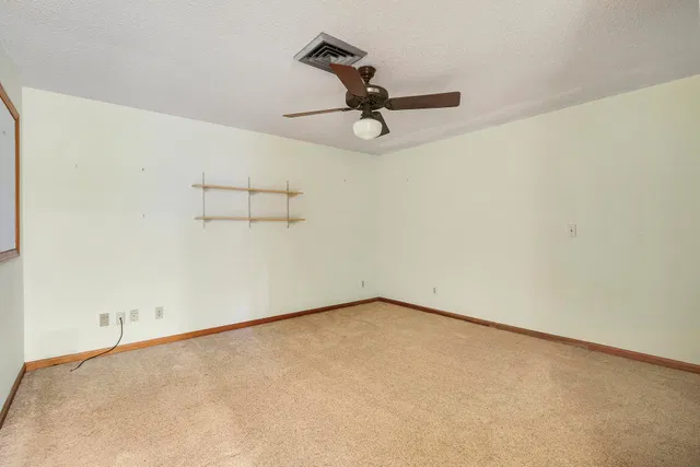 Residence photo 30