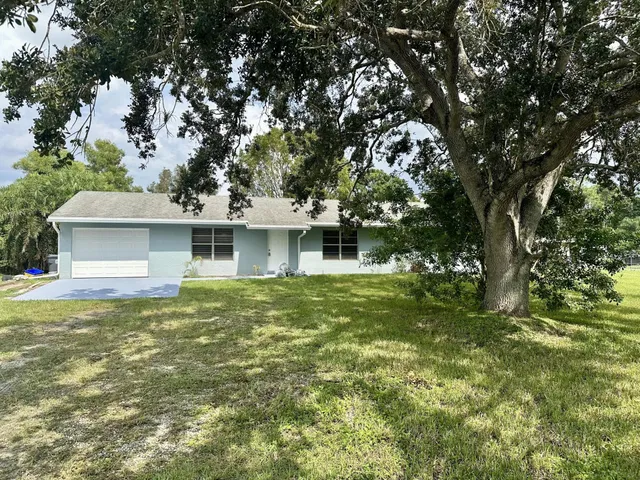 Residence photo 4