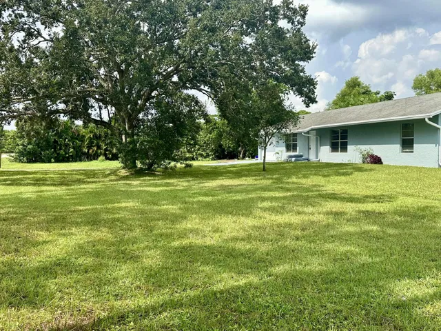 Residence photo 32