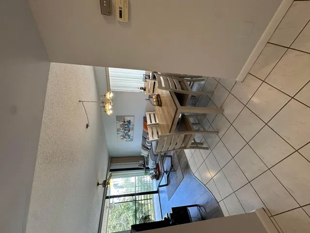 Unit 317 photo 2