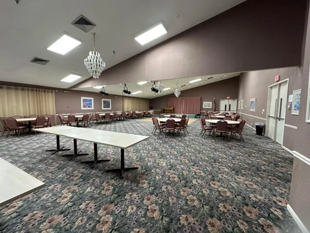 Unit 317 photo 20