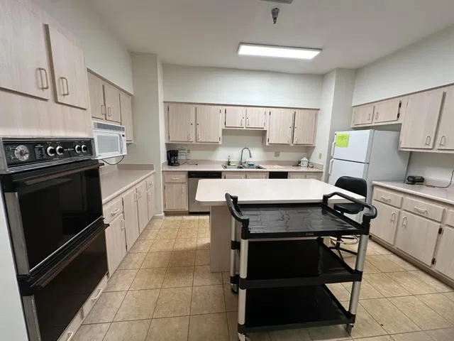 Unit 317 photo 21