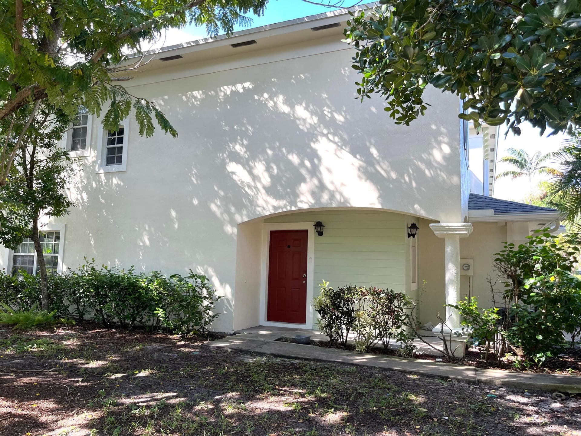 Residence photo 2