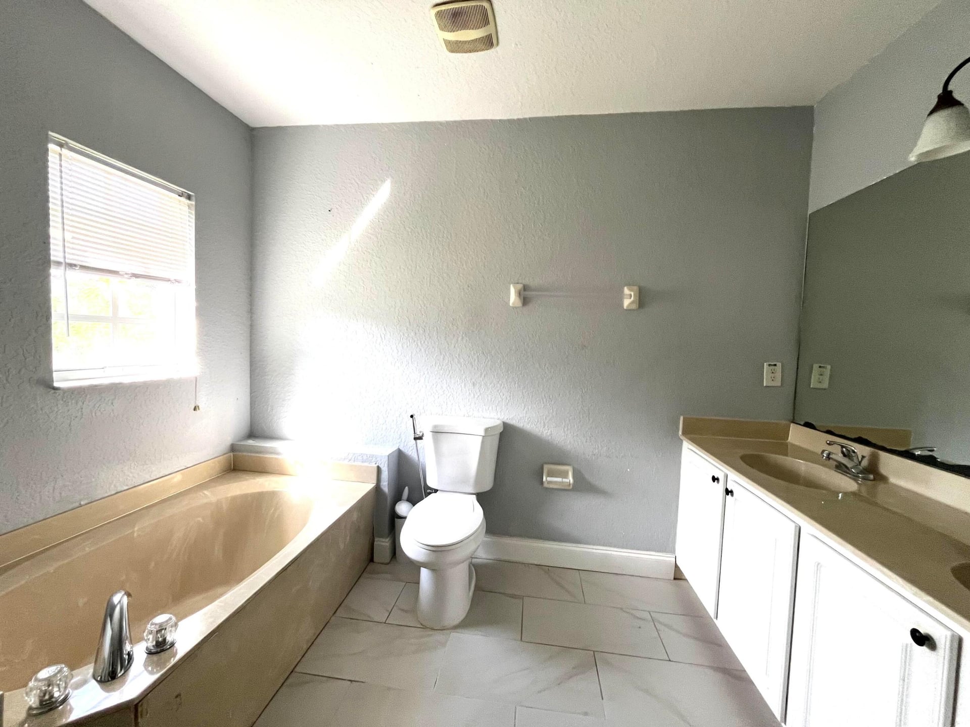 Residence photo 28