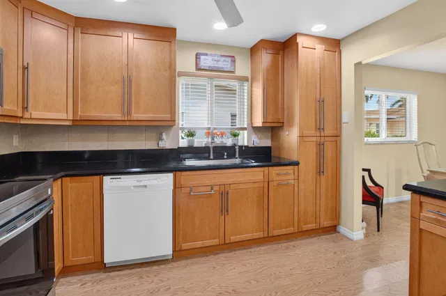 Residence photo 13
