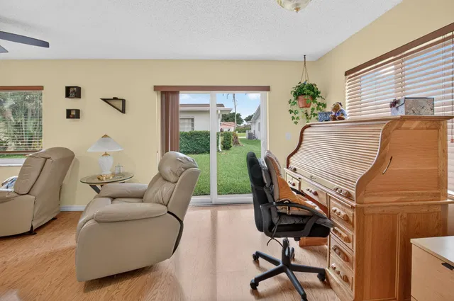  Residence photo 19