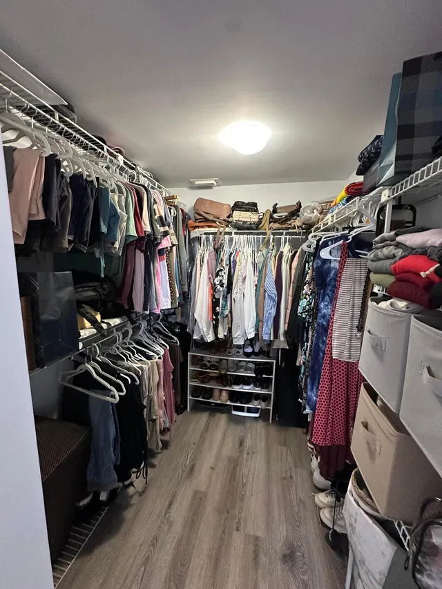 Unit 317 photo 11