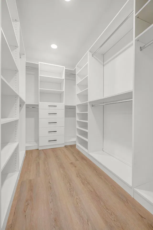 Unit 106 photo 12