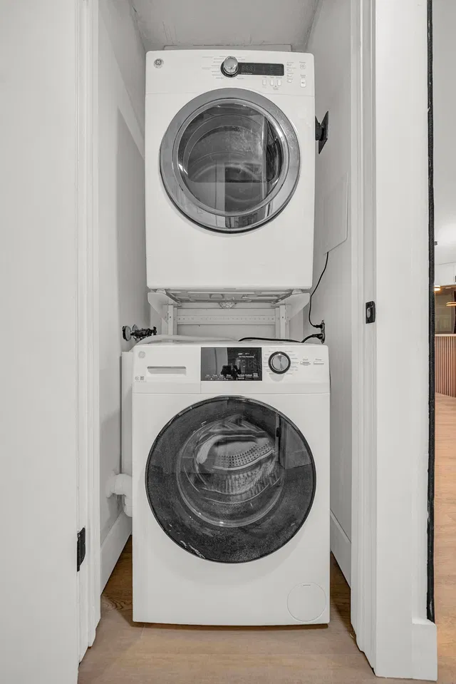 Unit 106 photo 27