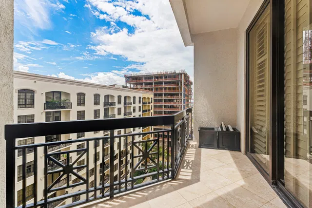 One City Plaza Unit 1616 photo 6