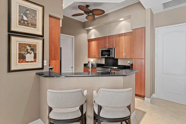 One City Plaza Unit 1616 photo 18