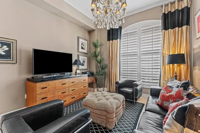 One City Plaza Unit 1616 photo 20
