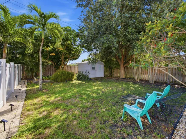 Residence photo 24